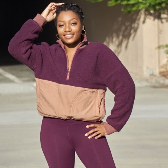 Fleece Pullover Burgundy Jacket - Picture 2 of 15